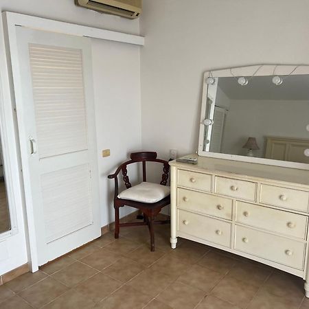Antigua Chiama Italia Villas Jolly Harbour 외부 사진