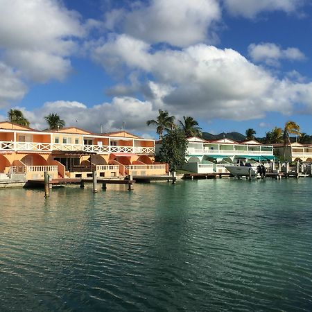 Antigua Chiama Italia Villas Jolly Harbour 외부 사진