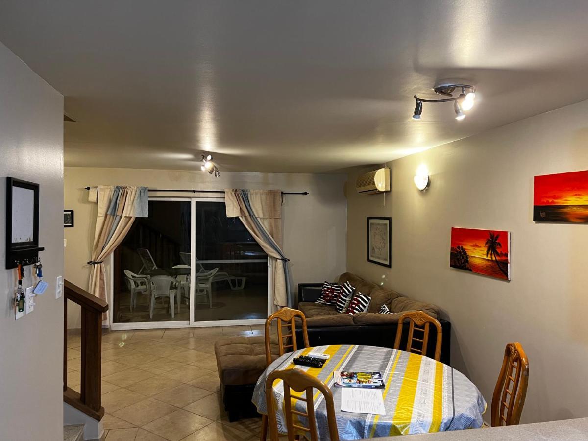 Antigua Chiama Italia Villas Jolly Harbour 외부 사진