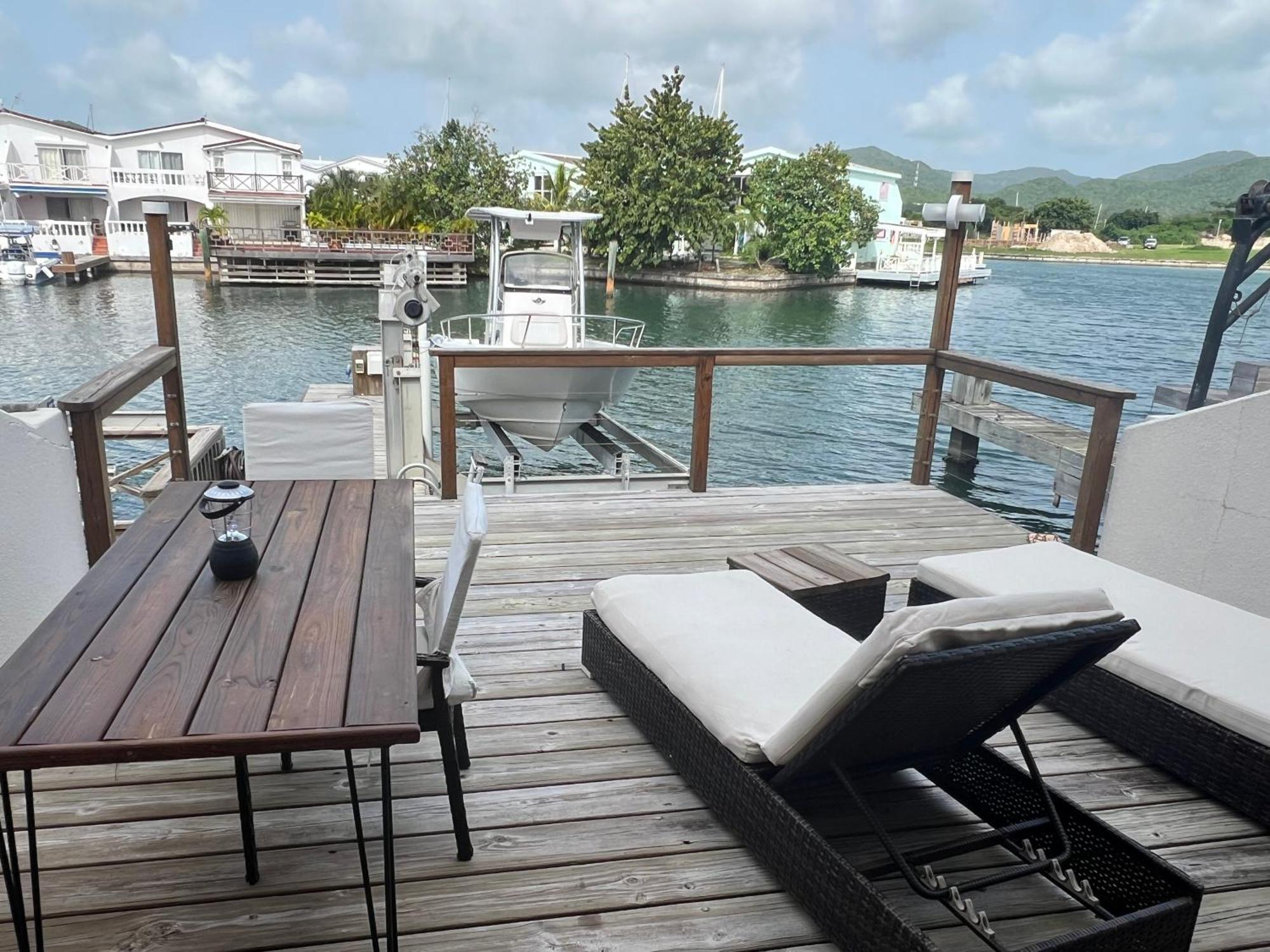 Antigua Chiama Italia Villas Jolly Harbour 외부 사진