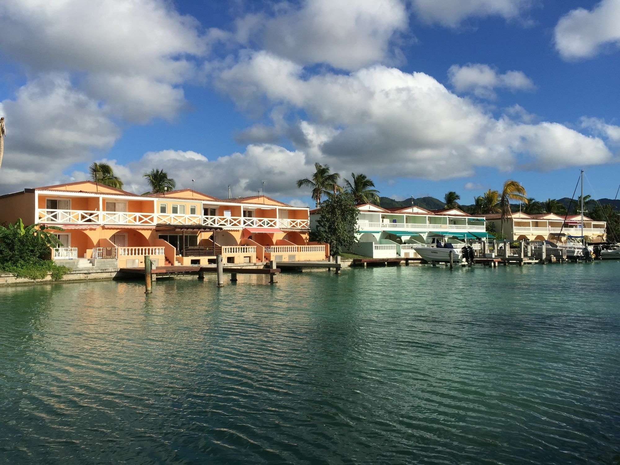 Antigua Chiama Italia Villas Jolly Harbour 외부 사진