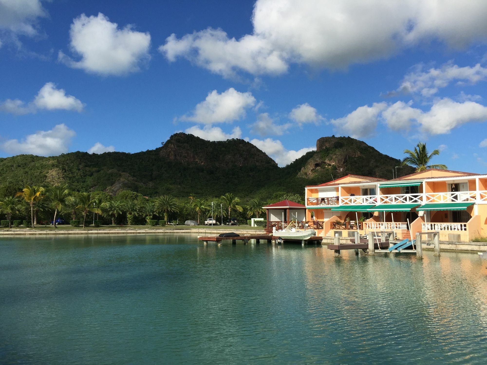 Antigua Chiama Italia Villas Jolly Harbour 외부 사진